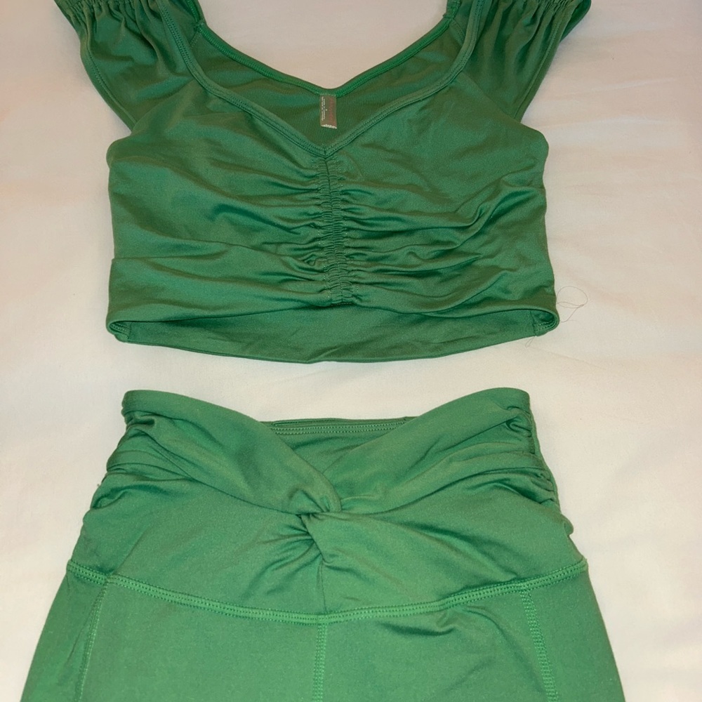 Free People Movement Set